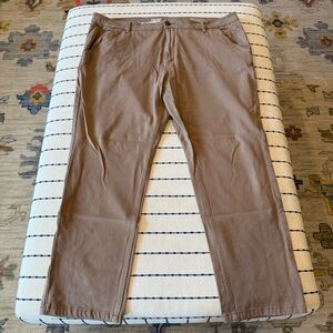 Classic Tan Men's Chinos